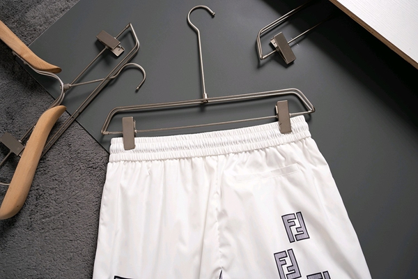 ブランドハーフパンツ全体デザイン